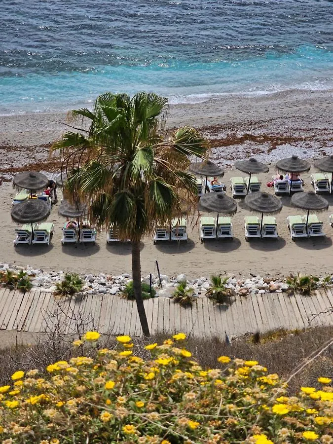 Holiday home Summer House Duplex En La Playa Con Piscina Benalmadena