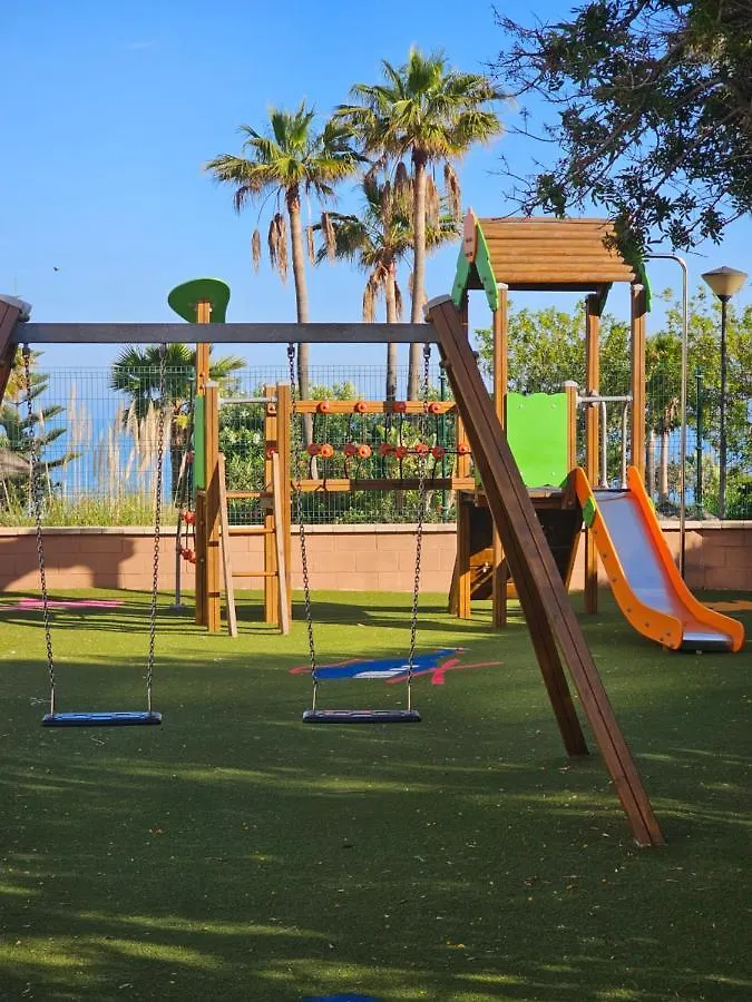 Summer House Duplex En La Playa Con Piscina Benalmadena