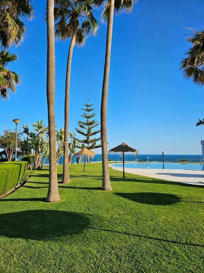 Holiday home Summer House Duplex En La Playa Con Piscina Benalmadena